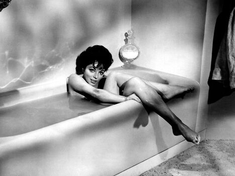 Joan Collins