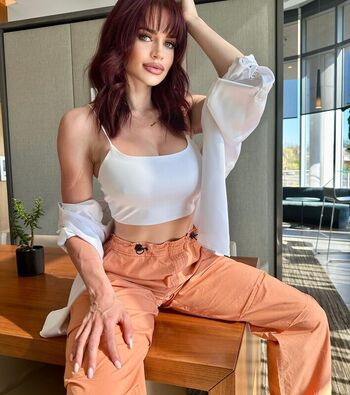 Karolyn Elaine