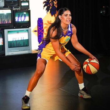 Kelsey Plum WNBA Star