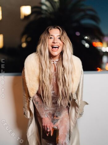 KeshaRose