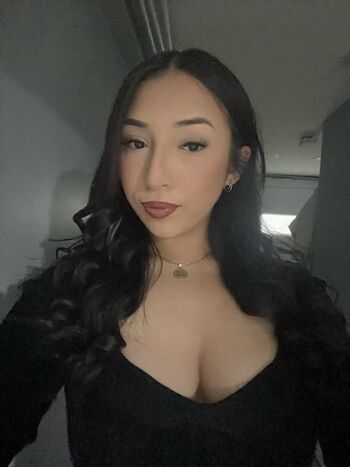 lalyvelazquezz