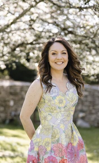 Laura Tobin