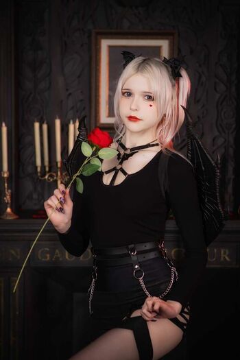 LENivayaAya