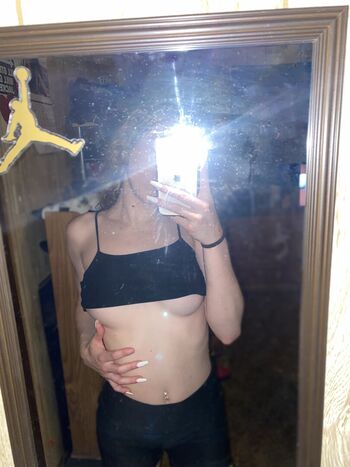 lilbabyyxox