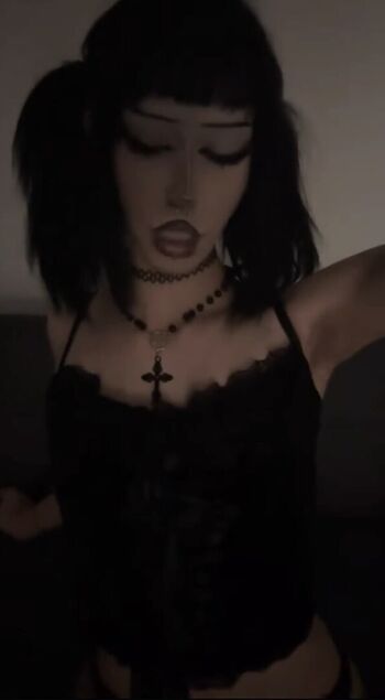 _lilidolly_