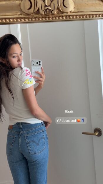 Lily Chee