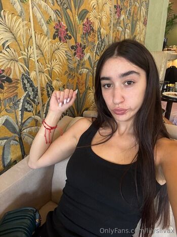 lilysilvax