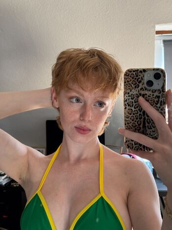 mai_buzzcut