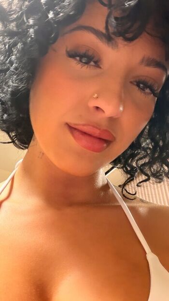Malu Trevejo
