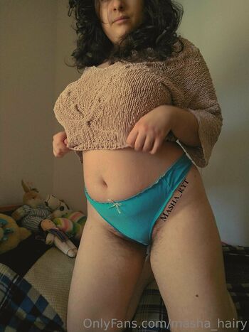 masha_hairy
