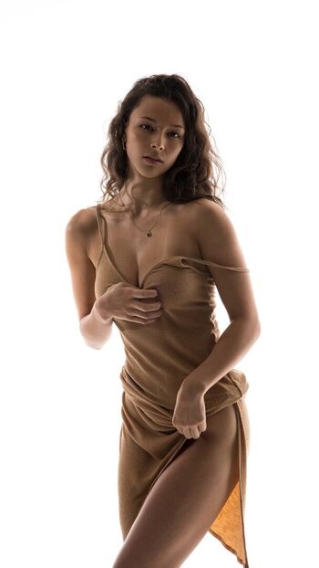 Mia Wynn