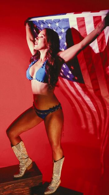 Mickie James