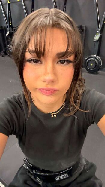 Mikayla Campinos