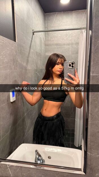 Mikayla Campinos