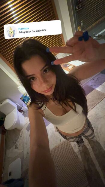 Mikayla Campinos