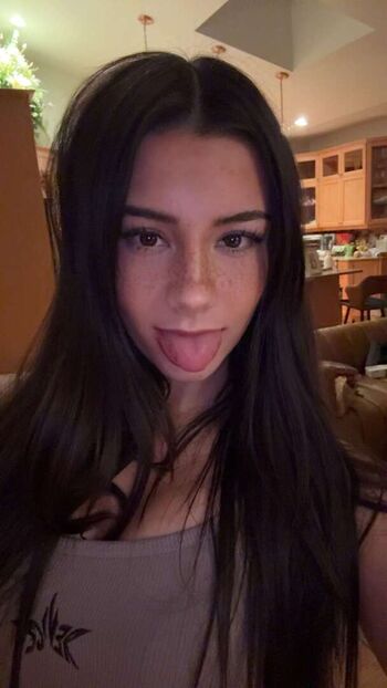 Mikayla Campinos