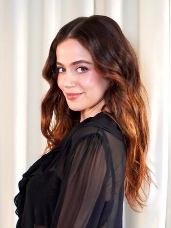 Molly Gordon