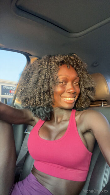 Mona Onyxxx