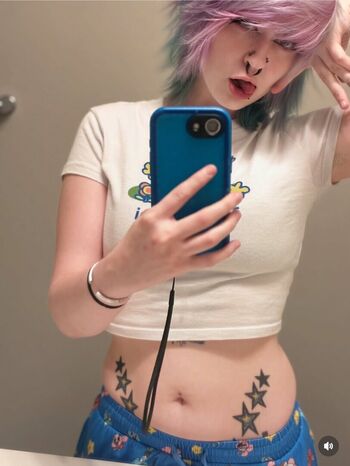 mushroomfairy666,