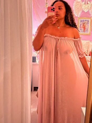 naiyah_rosen33