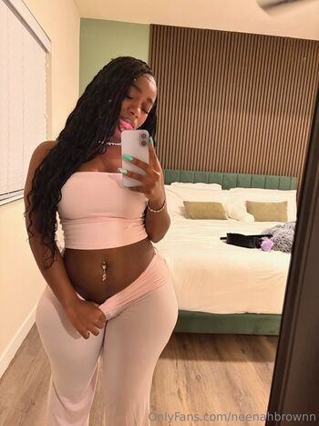 neenahbrownn