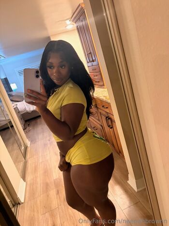 neenahbrownn