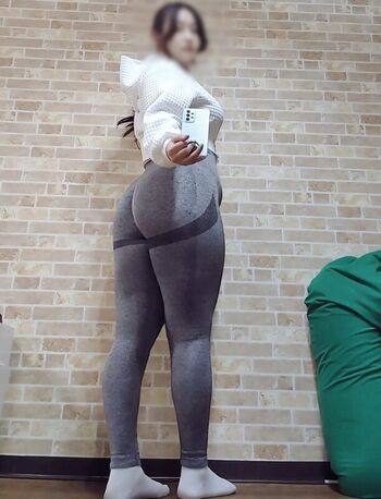 Nene_booty