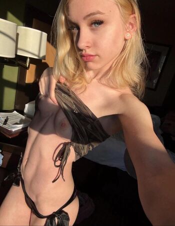 Phoenix Tate