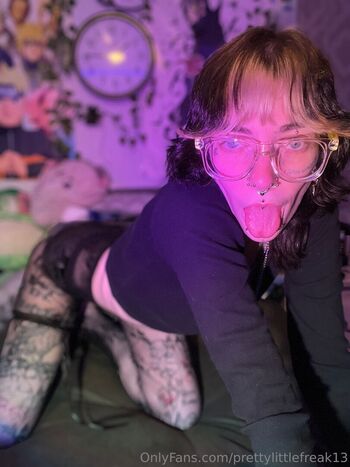 prettylittlefreak13