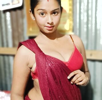 RIYA VLOGS