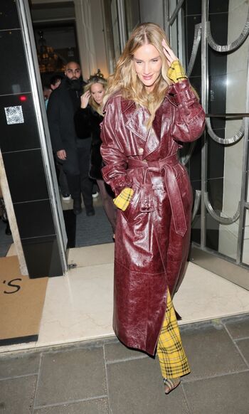 Rosie Huntington-Whiteley