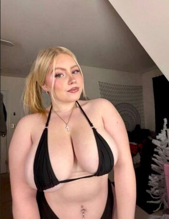 Sadie Stone aka Sadie8808