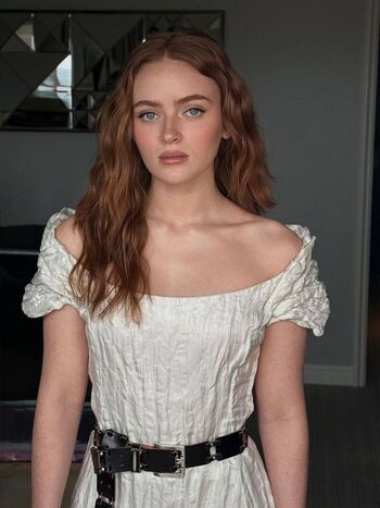 sadiesink_