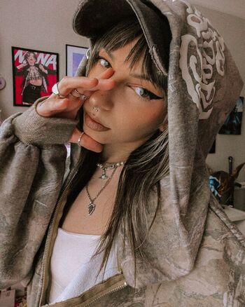 sailorbeeee