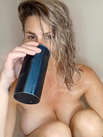 Sarah Marshall Elizabeth