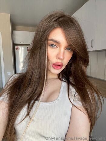 savage_veronika