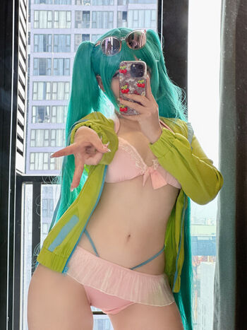 Saya Scarlet