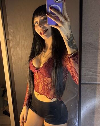 SkinnyGhostiee