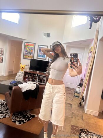 Smashedely - Ashley Matheson