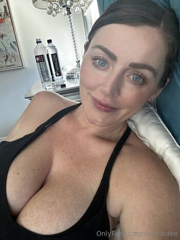 Sophie Dee