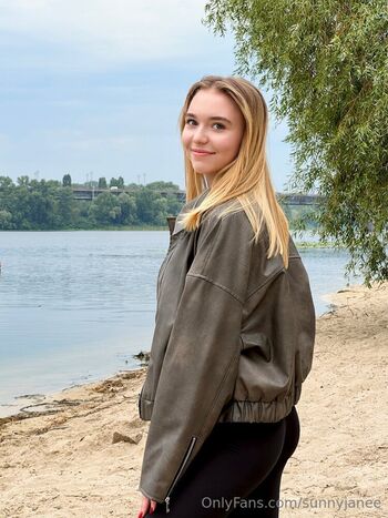 sunnyjanee