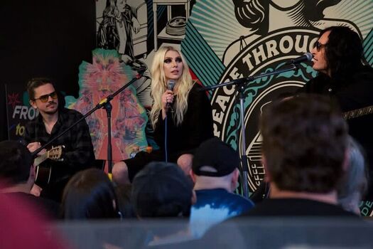 Taylor Momsen