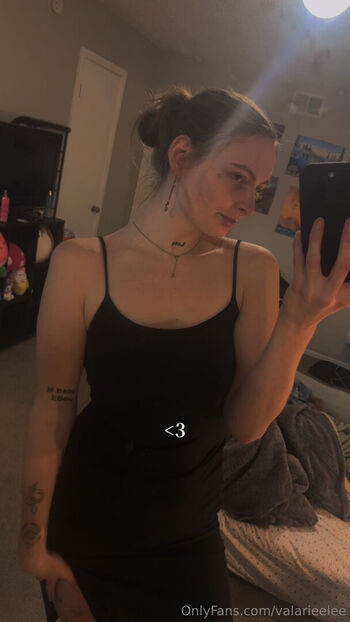 valarieelee