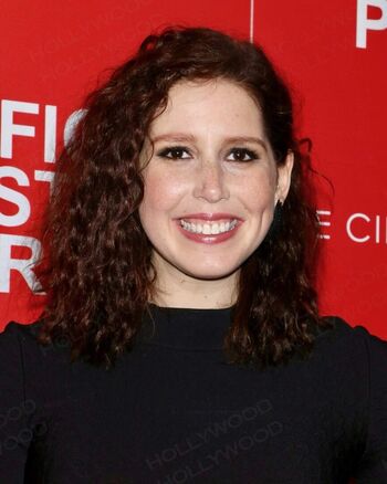 Vanessa Bayer