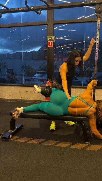 Viviane Araujo