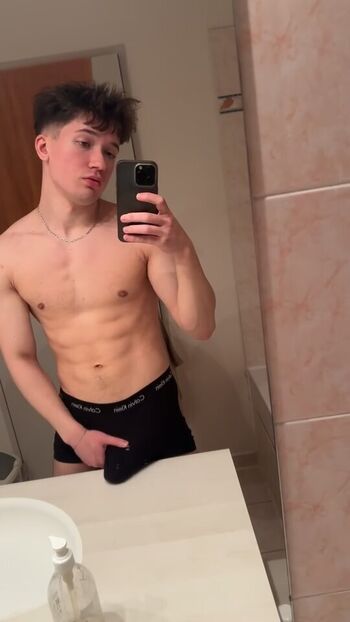 williamhott