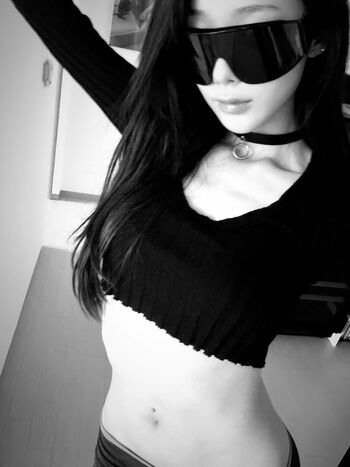 WomenK-pop